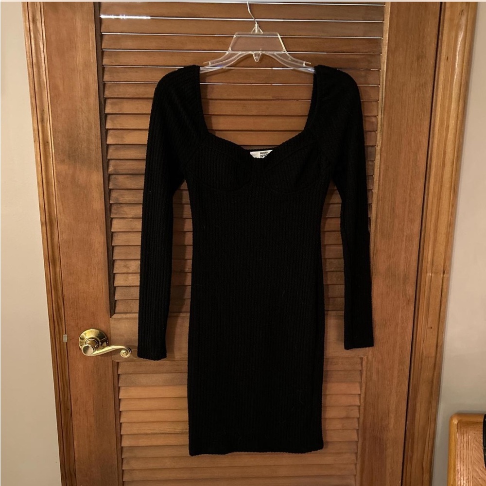 Chic Black Long Sleeve Dress
